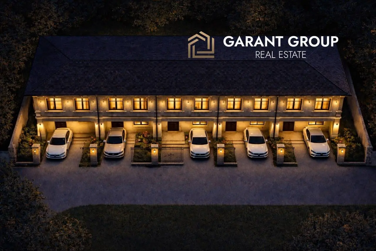 Таунхауси та будинки біля моря — Бернардацці / Червоні Зорі 2